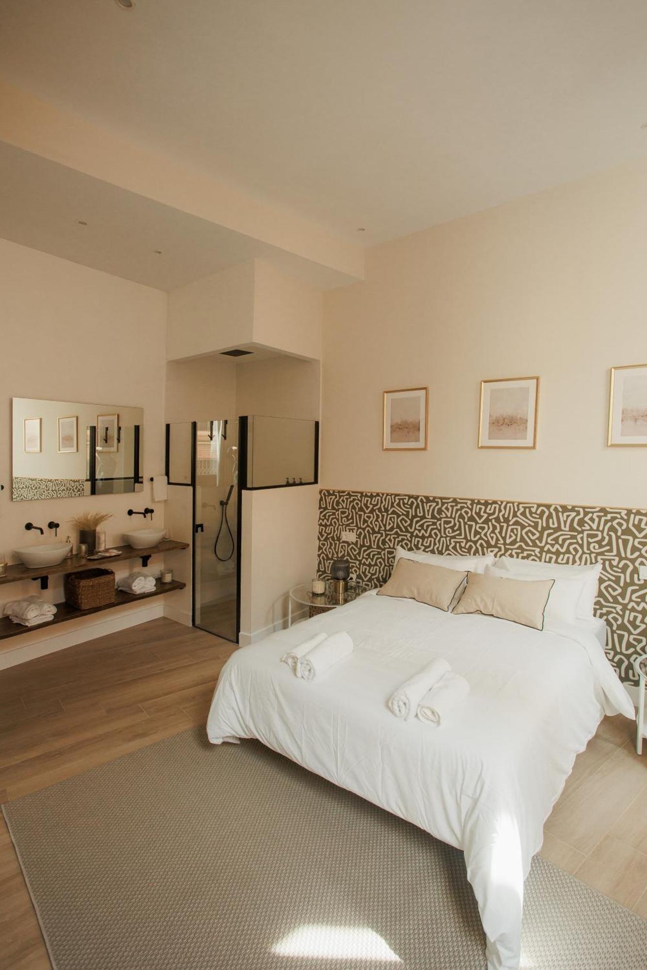 Apartamentos Cervantes Badajoz Exterior photo